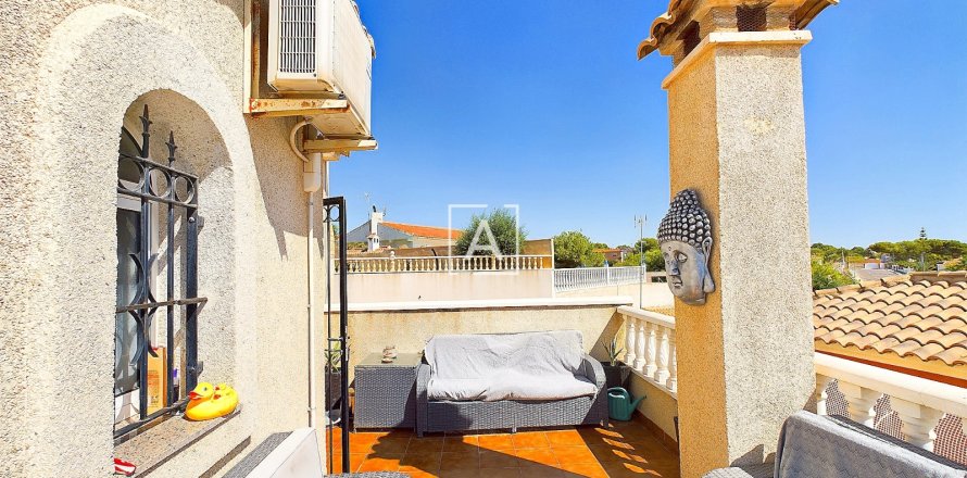 Villa en Pinar De Campoverde, Alicante, España 3 dormitorios, 116 m2 No. 114610