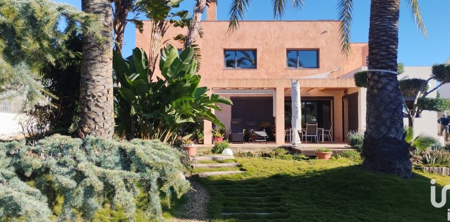 Дом в Альтафулла, Таррагона, Испания 4 спальни, 306м2 №153766