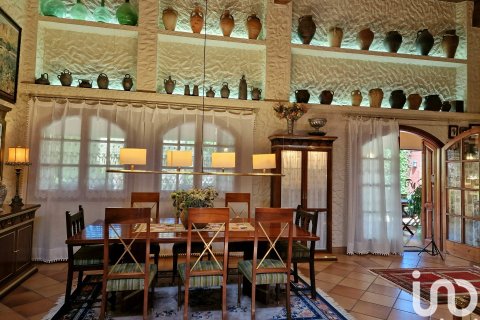 Продажа дома в Балагуэр, Лерида, Испания 6 спален, 1924м2 №153768 - фото 28