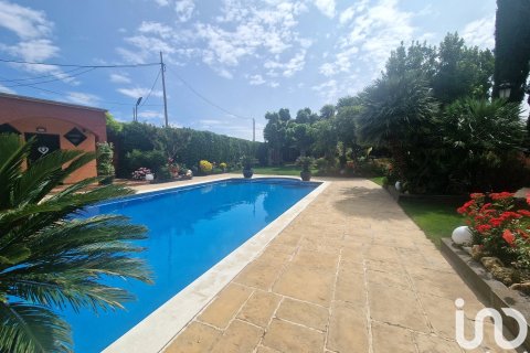 Продажа дома в Балагуэр, Лерида, Испания 6 спален, 1924м2 №153768 - фото 4