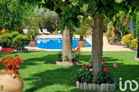 Продажа дома в Балагуэр, Лерида, Испания 6 спален, 1924м2 №153768 - фото 27