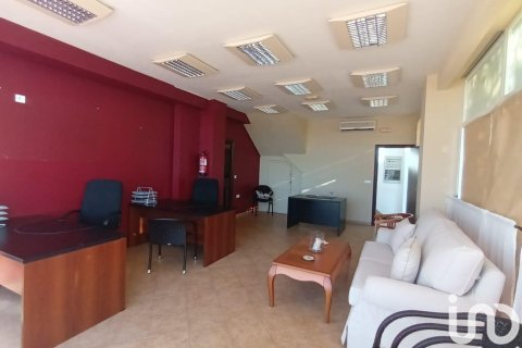 Commercial property for sale in Ayamonte, Huelva, Spain 4 bedrooms, 47 sq.m. No. 153769 - photo 8