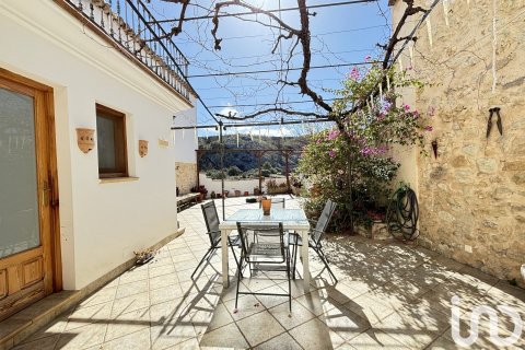 House for sale in Valencia, Spain 2 bedrooms, 117 sq.m. No. 153767 - photo 2