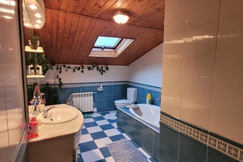 Продажа дома в Сан-Тирсо-де-Абрес, Астурия, Испания 6 спален, 538м2 №153764 - фото 5