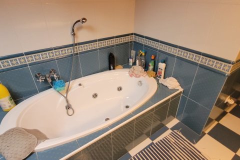 Продажа дома в Сан-Тирсо-де-Абрес, Астурия, Испания 6 спален, 538м2 №153764 - фото 4