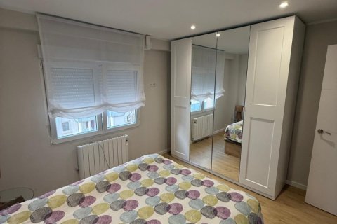 Apartment for sale Valencia, Spain 4 bedrooms, 102 sq.m. No. 133327 - photo 8