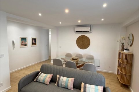 Apartment for sale Valencia, Spain 4 bedrooms, 102 sq.m. No. 133327 - photo 3