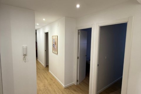 Apartment for sale Valencia, Spain 4 bedrooms, 102 sq.m. No. 133327 - photo 10