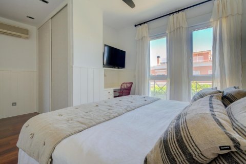 Villa till salu Alicante, Spanien 4 sovrum, 230 kvm. Nr. 133331 - foto 17