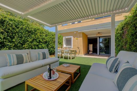 Villa till salu Alicante, Spanien 4 sovrum, 230 kvm. Nr. 133331 - foto 7