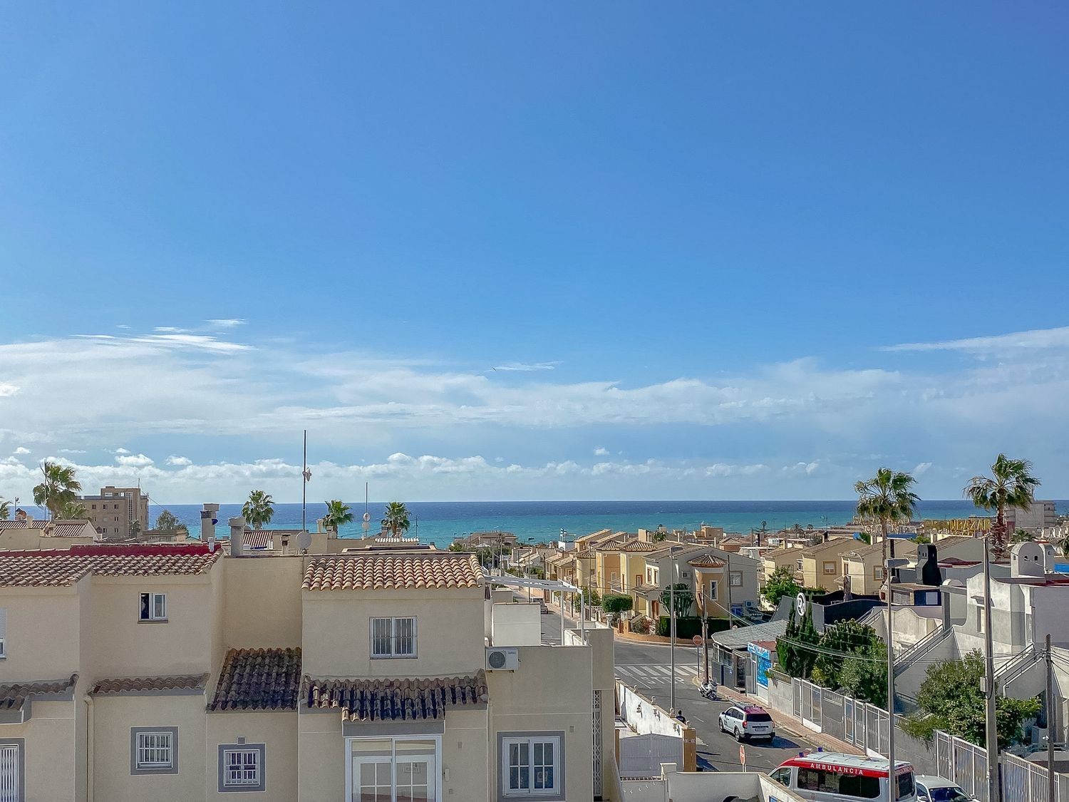 Villa en Torrevieja, Alicante, España 4 dormitorios, 219 m2 No. 133333