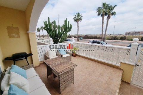 Apartment for sale Los Alcazares, Murcia, Spain 3 bedrooms,  No. 113823 - photo 8