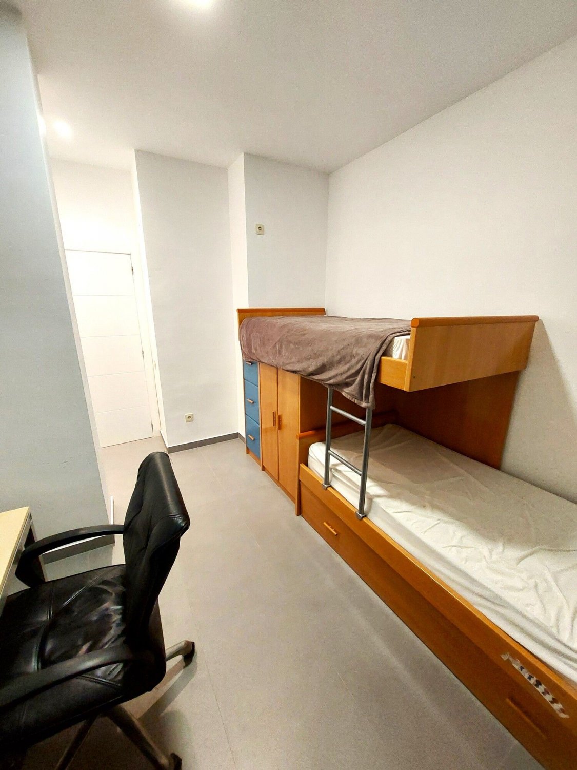 Huoneisto Calpe, Alicante, Espanja 3 makuuhuonetta, 300 m2 No. 112061