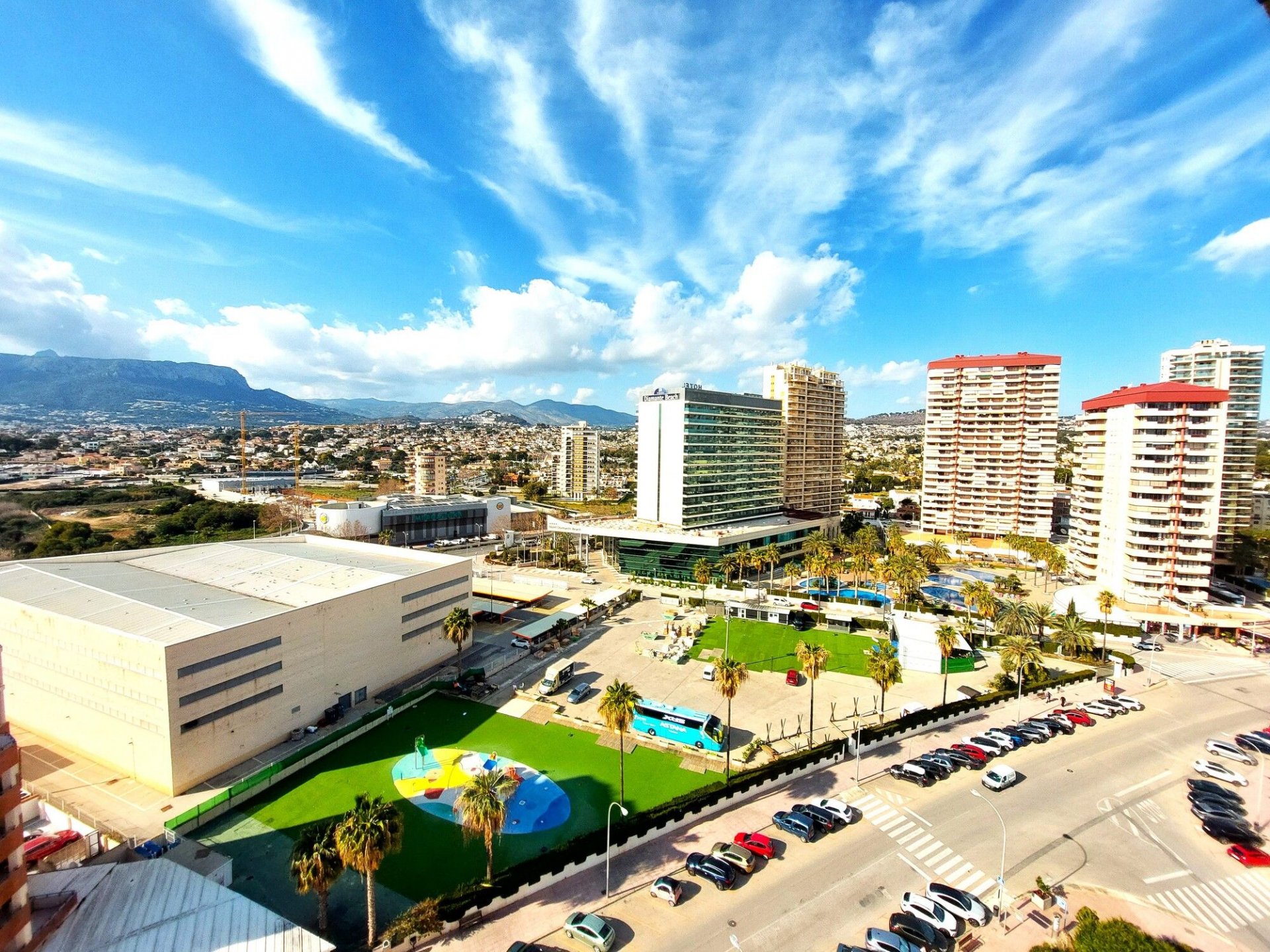 Huoneisto Calpe, Alicante, Espanja 3 makuuhuonetta, 300 m2 No. 112061
