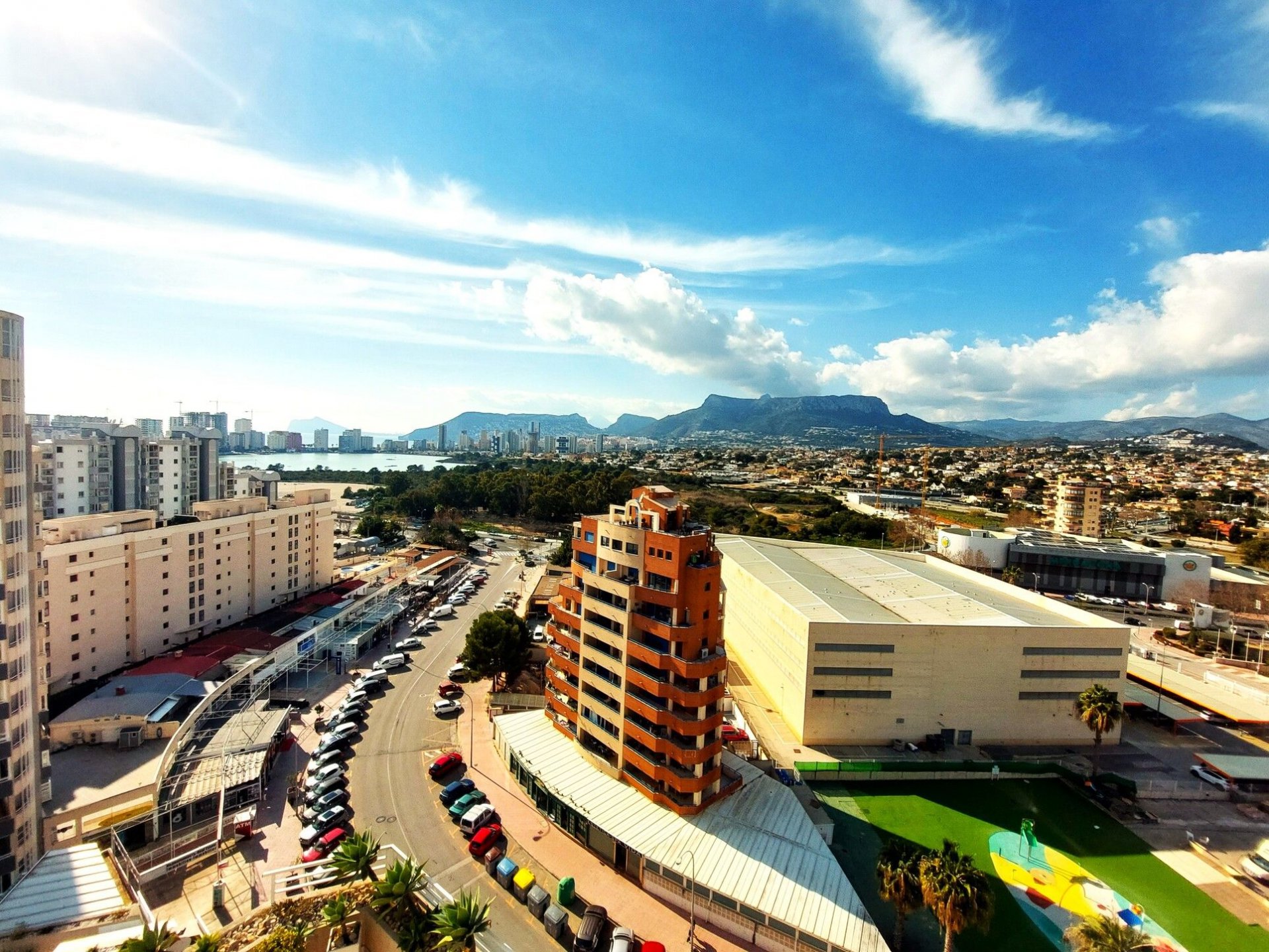 Huoneisto Calpe, Alicante, Espanja 3 makuuhuonetta, 300 m2 No. 112061