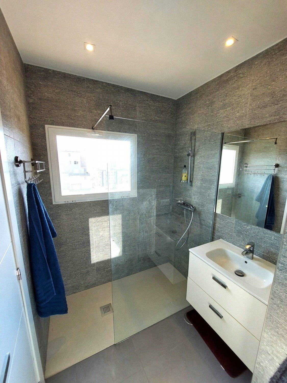 Huoneisto Calpe, Alicante, Espanja 3 makuuhuonetta, 300 m2 No. 112061