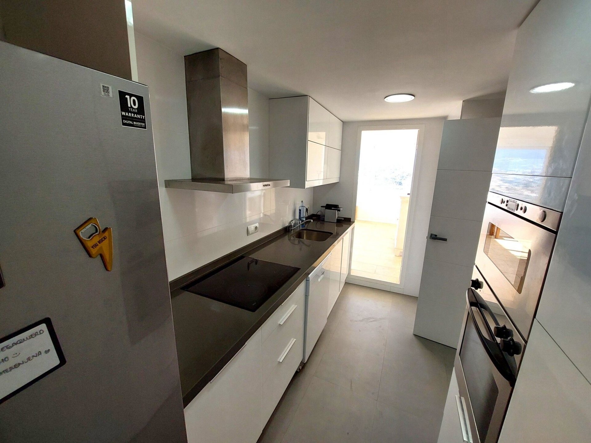 Huoneisto Calpe, Alicante, Espanja 3 makuuhuonetta, 300 m2 No. 112061