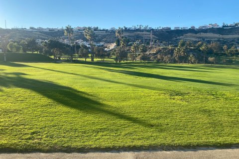 Villa en venta en Alicante, España 3 dormitorios, 237 m2 No. 112079 - foto 19