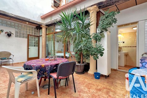 House for sale in Pego, Alicante, Spain 5 bedrooms, 248 sq.m. No. 152315 - photo 28