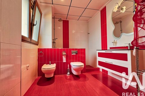 House for sale in Pego, Alicante, Spain 5 bedrooms, 248 sq.m. No. 152315 - photo 19