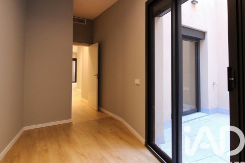 Apartament w Sant Feliu de Llobregat, Barcelona, Hiszpania 3 sypialnie, 98 mkw. nr 152318 – zdjęcie 14