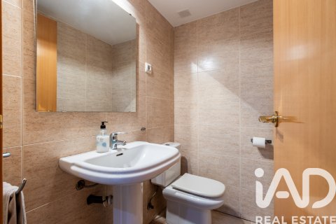 Casa adosada en venta en La Roca del Vallès, Barcelona, España 4 dormitorios, 220 m2 No. 152320 - foto 13