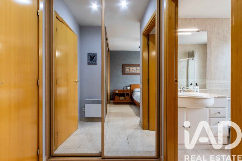 Casa adosada en venta en La Roca del Vallès, Barcelona, España 4 dormitorios, 220 m2 No. 152320 - foto 20