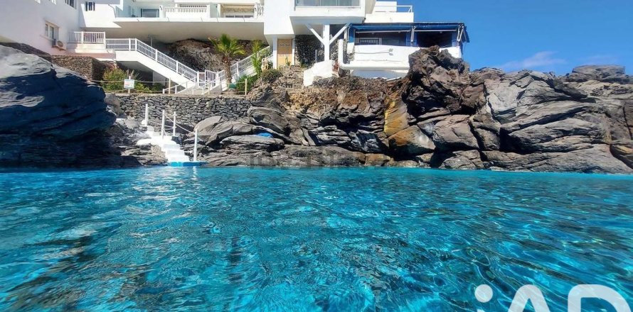 Квартира в Адехе, Тенерифе, Испания 1 спальня, 57.4м2 №152317