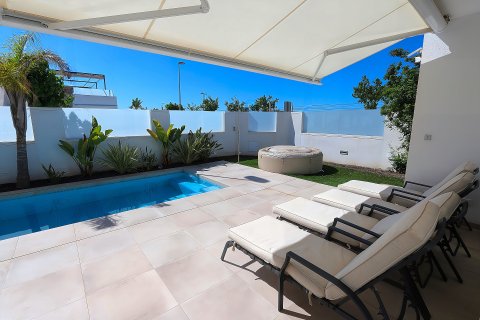 Villa till salu Pilar de la Horadada, Alicante, Spanien 3 sovrum, 106 kvm. Nr. 139483 - foto 12