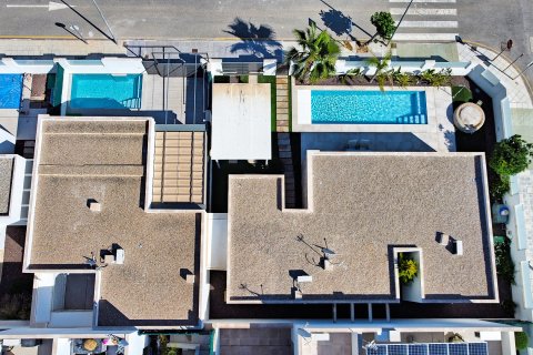 Villa till salu Pilar de la Horadada, Alicante, Spanien 3 sovrum, 106 kvm. Nr. 139483 - foto 5