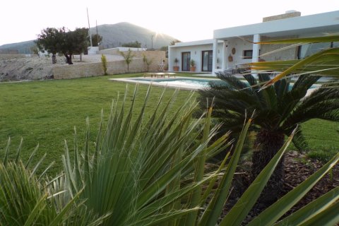 Villa till salu Finestrat, Alicante, Spanien 4 sovrum, 350 kvm. Nr. 139484 - foto 7