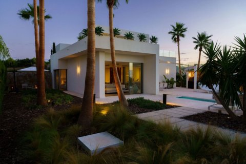 Продажа виллы в Сан-Мигель-де-Салинас, Аликанте, Испания 5 спален, 241м2 №139485 - фото 18