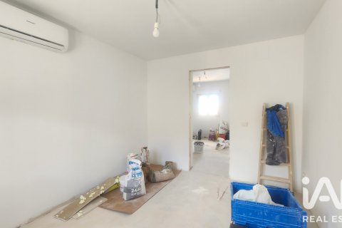 Продажа квартиры в Мадрид, Испания 3 спальни, 74м2 №195094 - фото 18