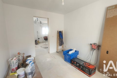 Продажа квартиры в Мадрид, Испания 3 спальни, 74м2 №195094 - фото 11