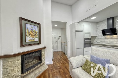 Продажа дуплекса в Теруэль, Испания 3 спальни, 104м2 №195088 - фото 16