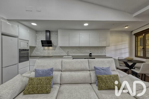 Продажа дуплекса в Теруэль, Испания 3 спальни, 104м2 №195088 - фото 4