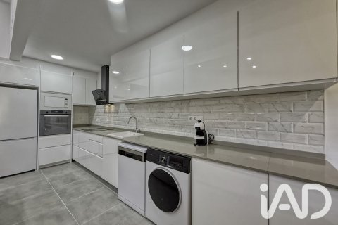 Продажа дуплекса в Теруэль, Испания 3 спальни, 104м2 №195088 - фото 6