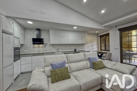 Продажа дуплекса в Теруэль, Испания 3 спальни, 104м2 №195088 - фото 17