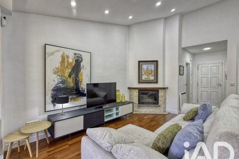 Продажа дуплекса в Теруэль, Испания 3 спальни, 104м2 №195088 - фото 18