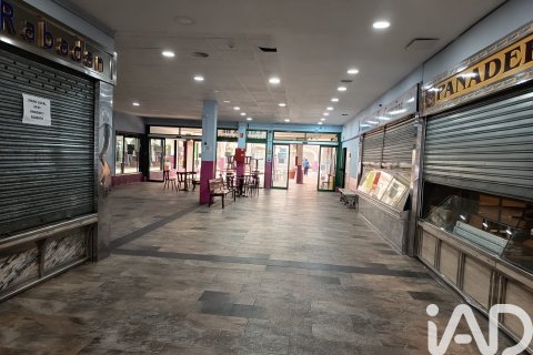 Propiedad comercial en venta en Parla, Madrid, España 30 m2 No. 195089 - foto 3