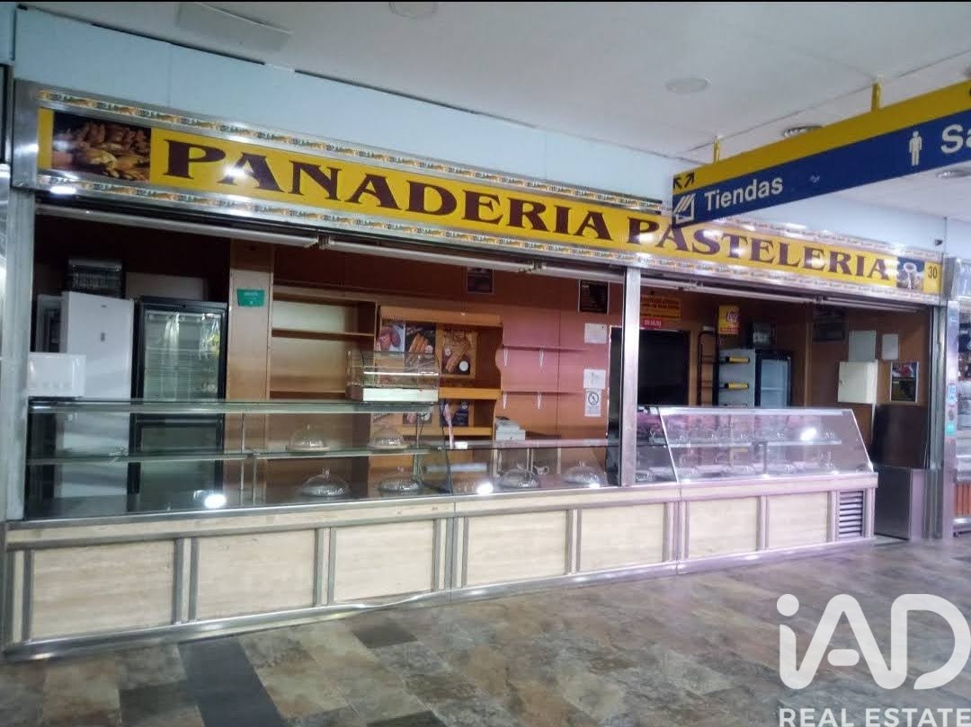 Commercial property à Parla, Madrid, Espagne 30 m2 No. 195089