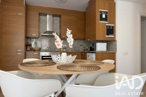 Продажа пентхауса в Сан-Карлос-де-ла-Рапита, Таррагона, Испания 2 спальни, 75м2 №195090 - фото 7