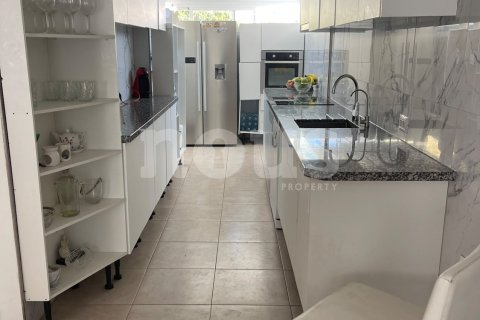 Townhouse for sale in Adeje, Tenerife, Spain 4 bedrooms, 240 sq.m. No. 196684 - photo 6