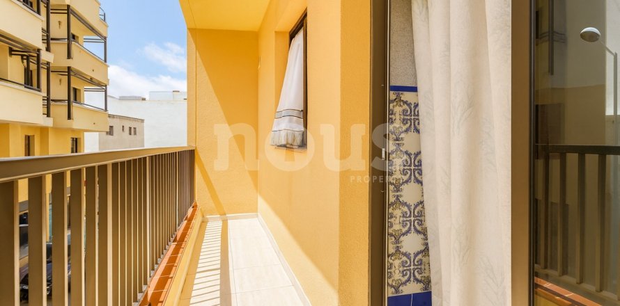Apartment in Cabo Blanco, Tenerife, Spain 3 bedrooms, 87 sq.m. No. 196686