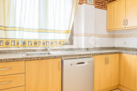 Apartment for sale in Cabo Blanco, Tenerife, Spain 3 bedrooms, 87 sq.m. No. 196686 - photo 4