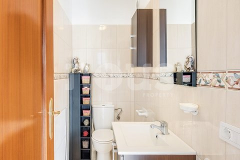 Apartment for sale in Cabo Blanco, Tenerife, Spain 3 bedrooms, 87 sq.m. No. 196686 - photo 10