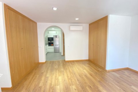 Apartment for rent in Madrid, Spain 1 bedroom, 70 sq.m. No. 196683 - photo 9