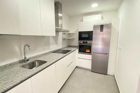 Apartment for rent in Madrid, Spain 1 bedroom, 70 sq.m. No. 196683 - photo 13