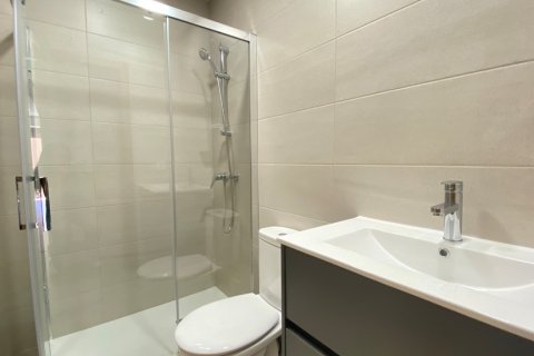 Apartment for rent in Madrid, Spain 1 bedroom, 70 sq.m. No. 196683 - photo 14