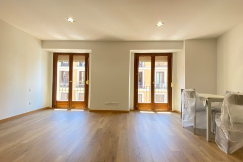 Apartment in Madrid, Spain 1 bedroom, 70 sq.m. No. 196683